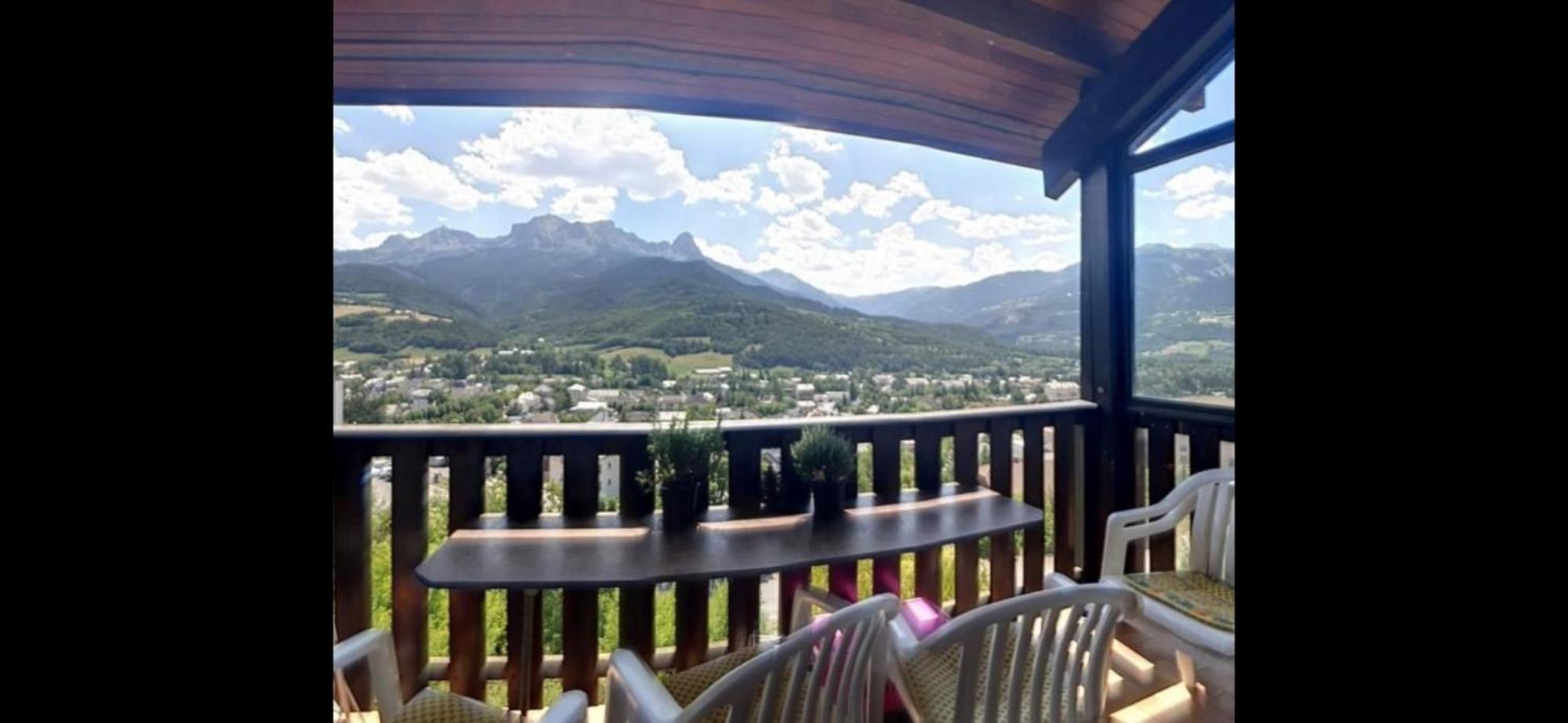 Appartement Chaleureux. Barcelonnette Exteriér fotografie